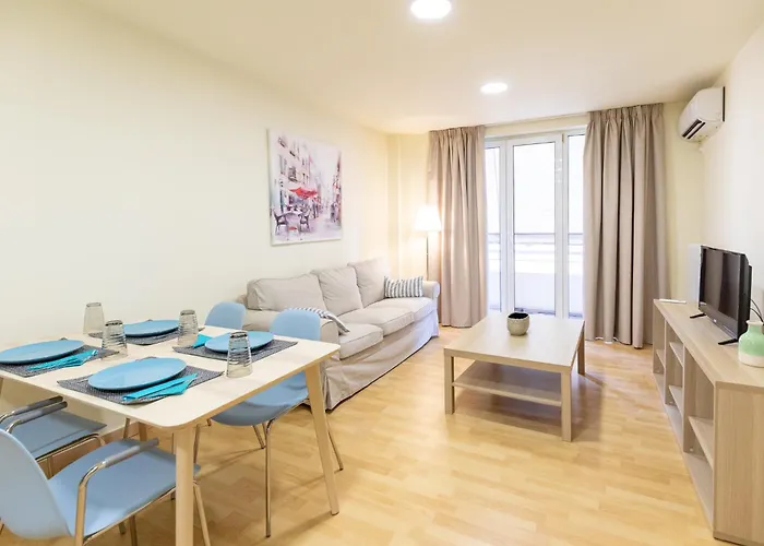 Athens Kyniska Urban Apartment