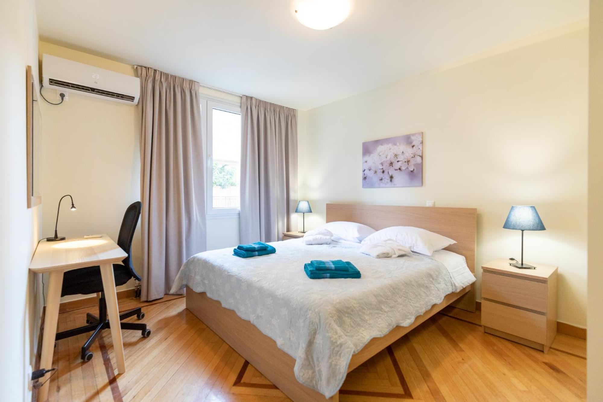 Apartment Kyniska Urban Athens